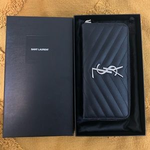 YSL MONOGRAM GRAIN DE POUDRE WALLET